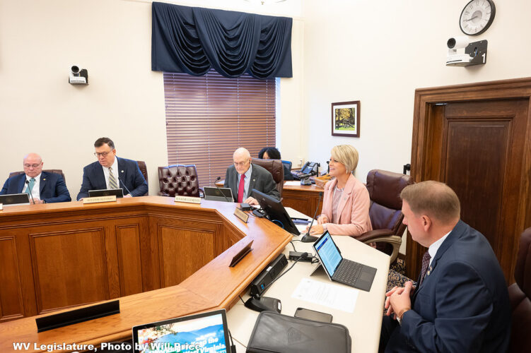 School aid formula reform bill moving in W.Va. Senate